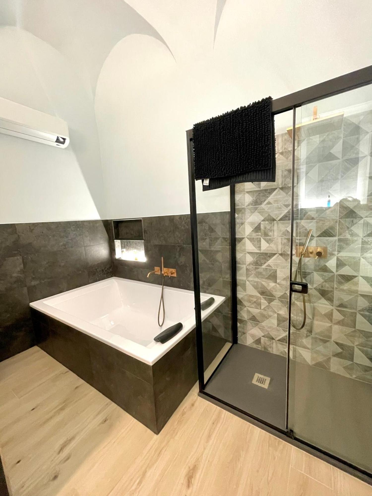 Grothouse Apartman Finale Ligure Kültér fotó